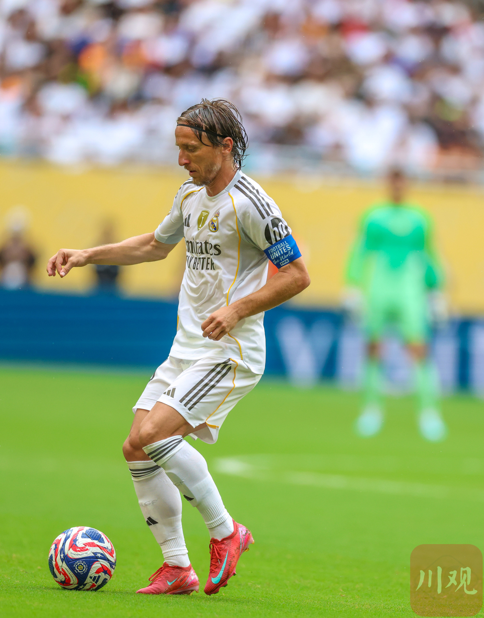 包含AC米兰绝杀尤文，莫德里奇梅开二度意甲的词条