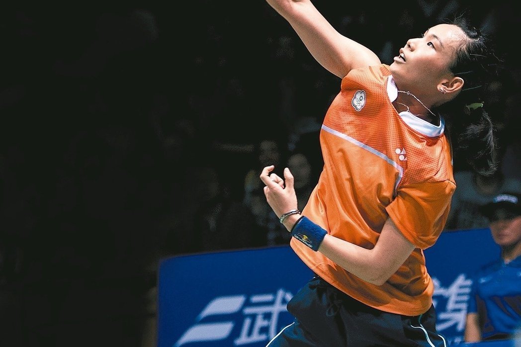 开云体育中国-马来西亚羽毛球队险胜泰国羽毛球队，戴资颖关键制胜的简单介绍